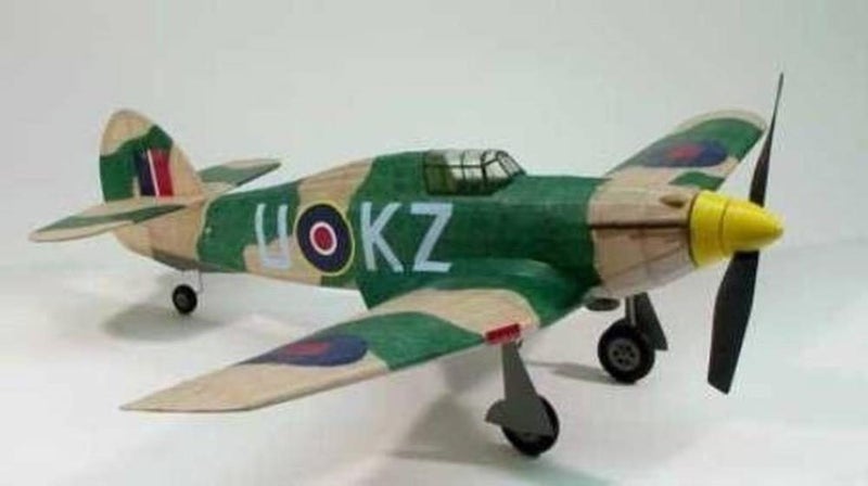 Dumas 313 30 Hawker Hurricane Carousel 1