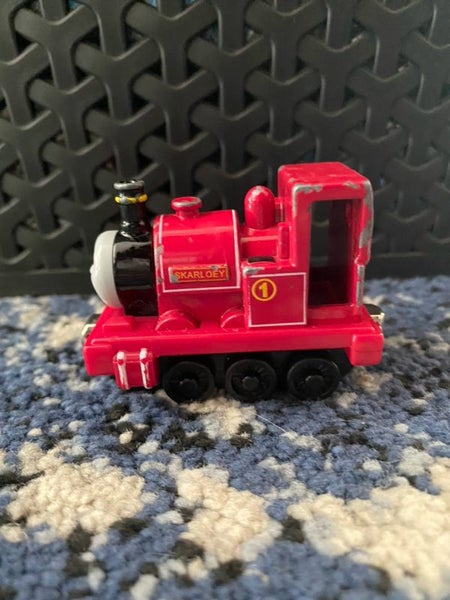 Thomas and Friends - Take n Play Die Cast - 2005 Skarloey Carousel 2