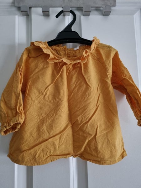 Cotton On Baby Top 6-12 months Carousel 1