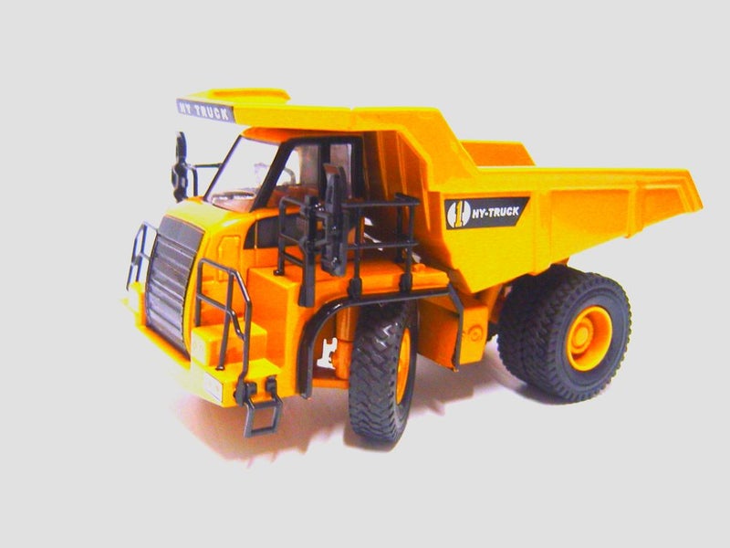 Dump/Quarry Truck 1:50 Scale - PRICE REDUCED - ALL STOCK MUST GO - 5 LEFT Carousel 1