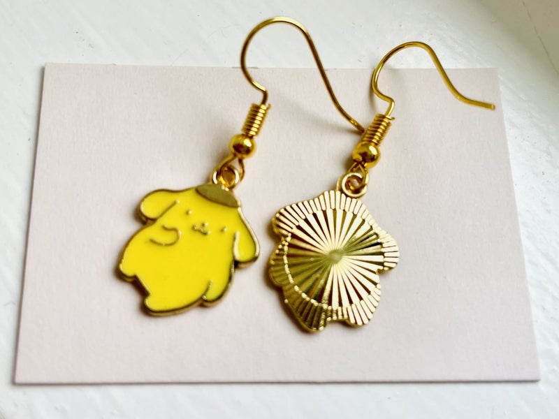 ^•^1 x Earrings - Pompompurrin Danglies Sanrio earrings Carousel 2
