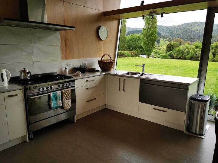 Ngaruawahia, 5 bedrooms63002640077698113