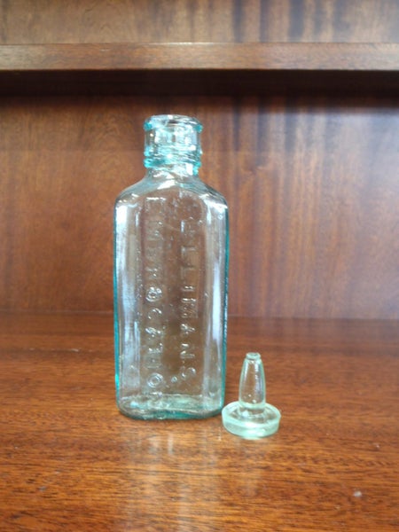 Antique Aqua Elliman's Embrocation Bottle + Stopper Carousel 5