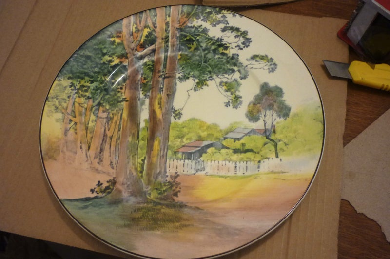 ROYAL DOULTON PLATE, AUSTRALIAN SCENE Carousel 1