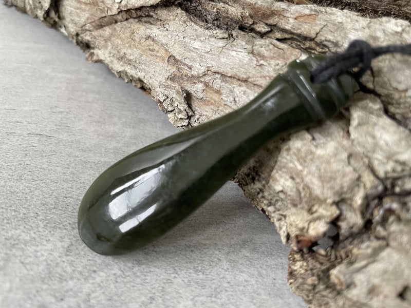 Greenstone Nephrite Jade Mere Patu 56 mm Carousel 1