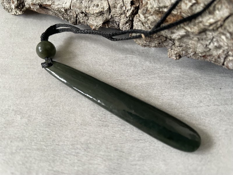Winter Sale! Greenstone Nephrite Jade Roimata Teardrop necklace Carousel 1
