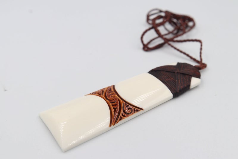 Bone Toki with Engraving Carousel 2