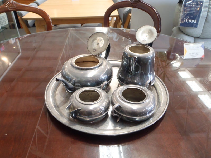 5 piece Silver Plated Tea/Coffee Set Carousel 4