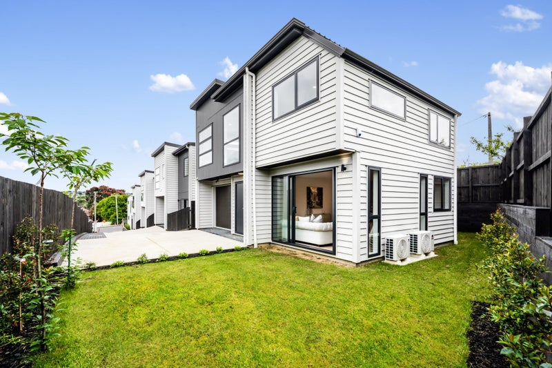 82 White Swan Road, Mount Roskill, Auckland City, Auckland