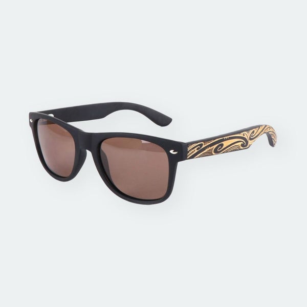 Moana RD - Miriama Grace Smith Sunglasses - Aronui Carousel 1