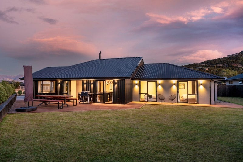 5 Tahi Street, Wanaka, Otago