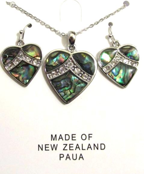 Paua heart shaped pendant and earrings set Carousel 1
