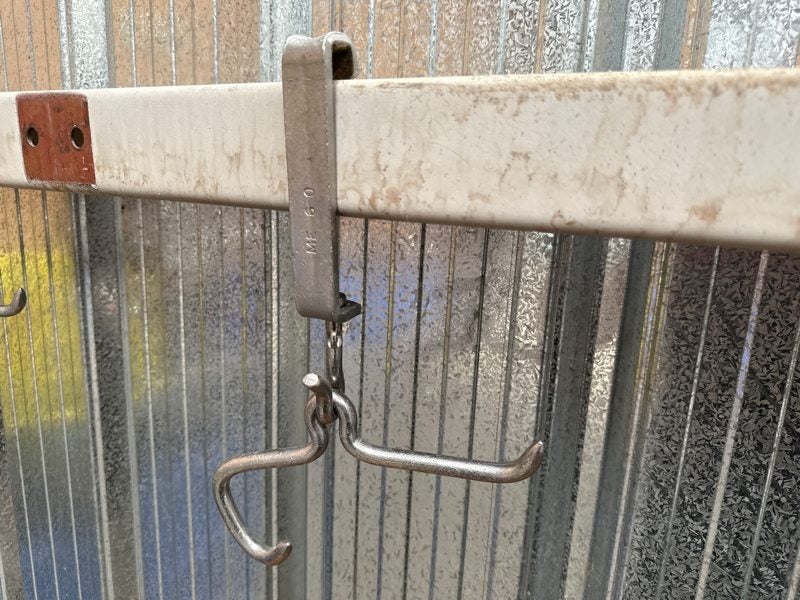 Butchers Stainless Meat Rail Swivel Hook with Gambrel Carousel 1