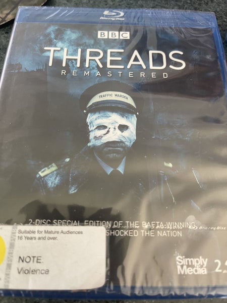 Threads - Blu-ray (BBC) Carousel 1