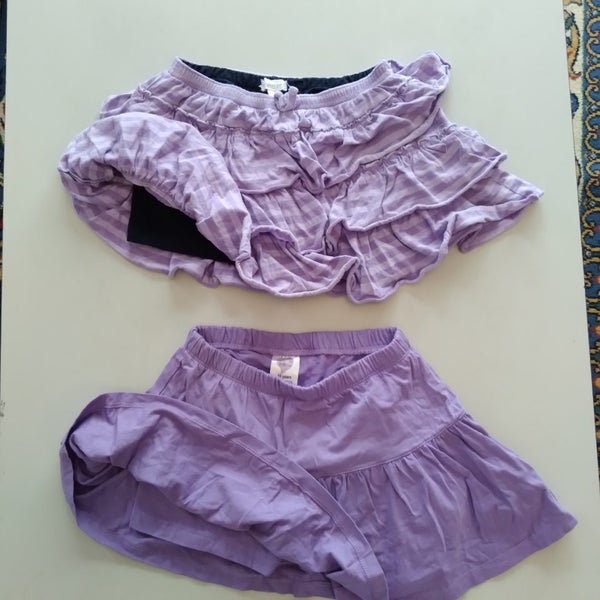 3 Skirts, 2 Skorts size 10 childs Carousel 2