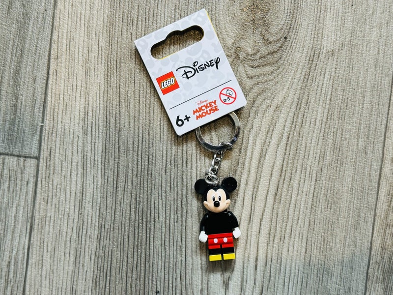LEGO - Disney Mickey Mouse Keychain / Keyring - BRAND NEW Carousel 1