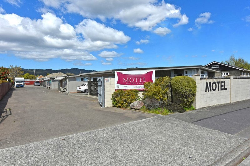 438 Fergusson Drive, Upper Hutt, Wellington