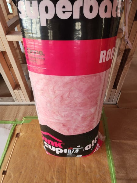 Ceiling Insulation Pink batts R7.0 Carousel 1