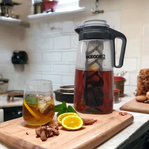 Cold Brew Coffee Pot - 2L Infuser Jug Carousel 4