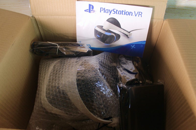 SONY PLAYSTATION 4 & 5 PSVR VR HEADSET PRISTINE CONDITION “RARE TO FIND” $149 Carousel 9