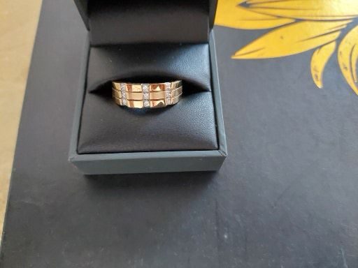 wedding ring mens NO OFFERS Carousel 1