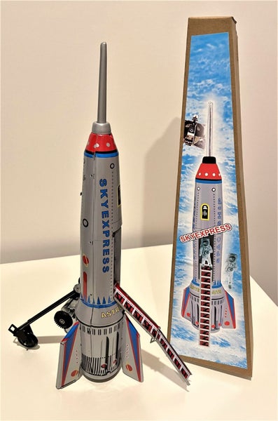Retro Mechanical Tin Toy Rocket Spaceship Carousel 1
