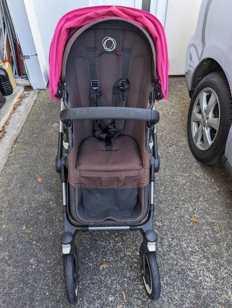 Bugaboo Buffalo with extras Carousel 1