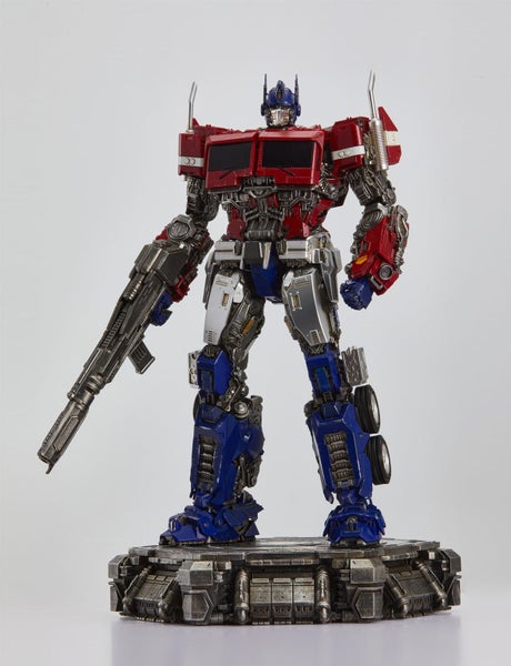 Magnificent Mecha MM-01 Optimus Prime 11.81" Ver 2.0 Carousel 8