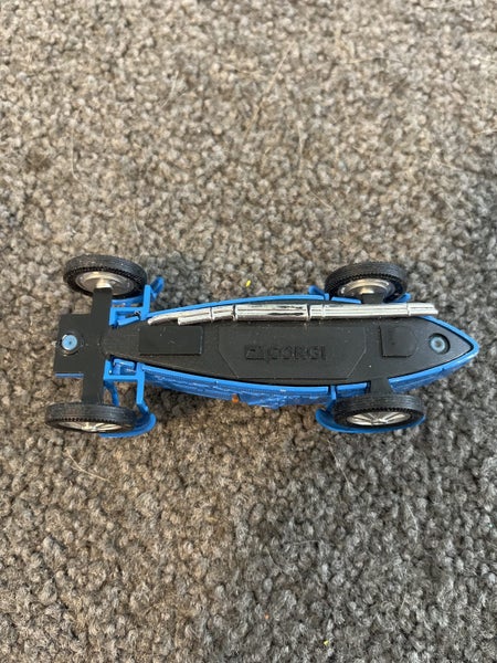 Corgi Classic Blue No.3 1:50 Carousel 2