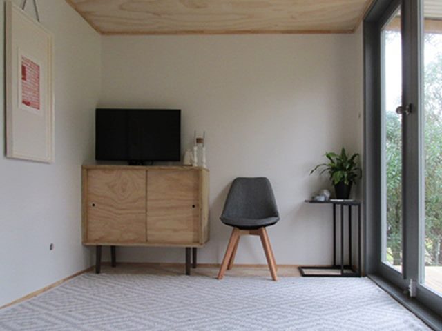 SLEEP OUT, OFFICE, STUDIO, CABIN: 2.4M x 9M UNIT Carousel 13