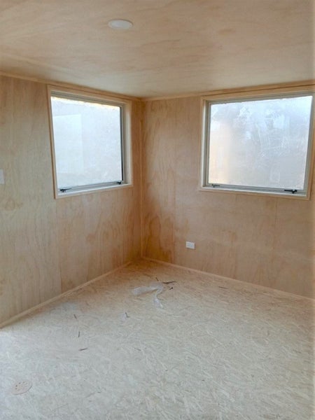 SLEEP OUT, OFFICE, STUDIO, CABIN: 2.8M x 7M UNIT Carousel 12