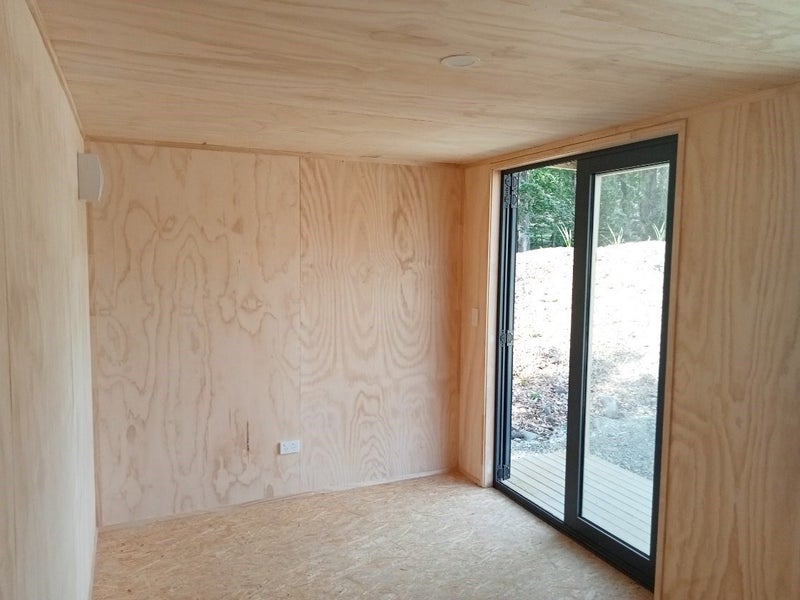 SLEEP OUT, OFFICE, STUDIO, CABIN: 2.4M x 6M UNIT Carousel 13