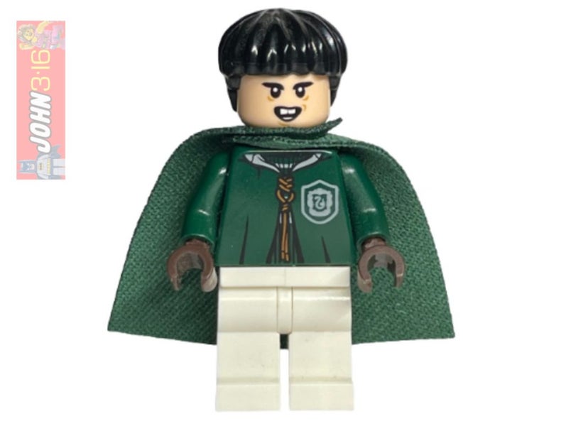 MARCUS FLINT in QUIDDITCH UNIFORM (#75956) - HARRY POTTER LEGO MINIFIGURE Carousel 1