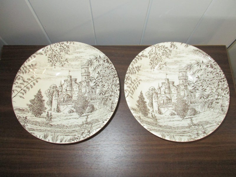 2 x Crown Lynn dessert bowls Carousel 1