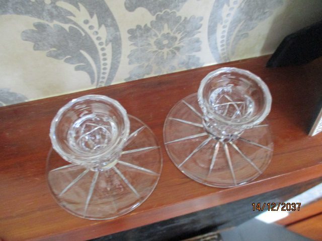 (CR) GORGEOUS CRYSTAL/GLASS CANDLE STICK HOLDERS.... a pair + 1! Carousel 2