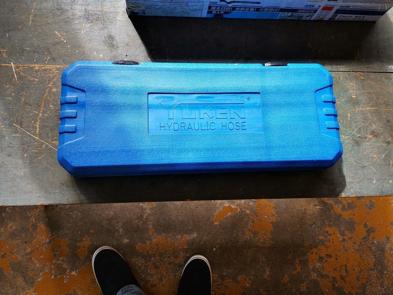 Thread Identification Kit for hydralic Fittings Carousel 3