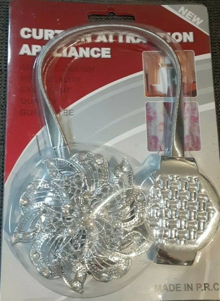 CURTAIN ATTRACTION APPLIANCE SET OF 2 Carousel 4