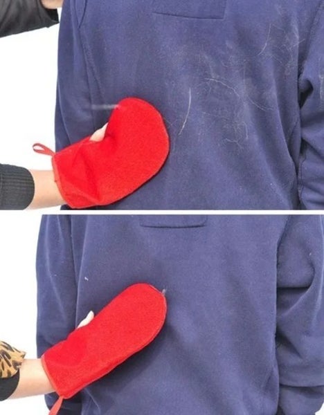 Pet Hair Lint Remover Mitt Glove - Wipe off cat or dog hair and fur easily Carousel 2