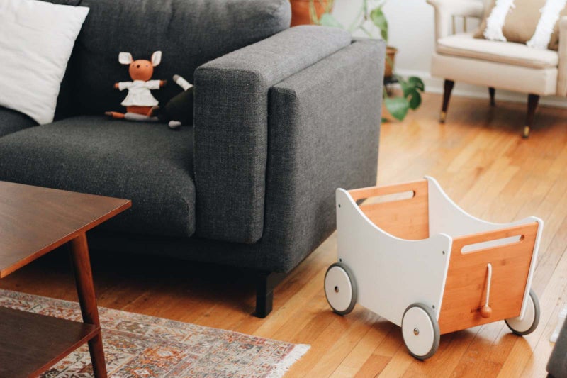 Kinderfeets: Toy Box & Walker Carousel 2