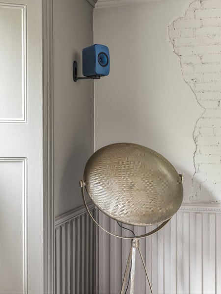 KEF LSX Wall Bracket Black Aluminium Construction 40 Degree Downward Tilt, 90 De Carousel 2