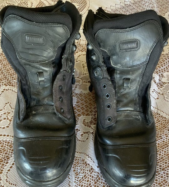 Magnum safety toe ,ankle height boots Carousel 1