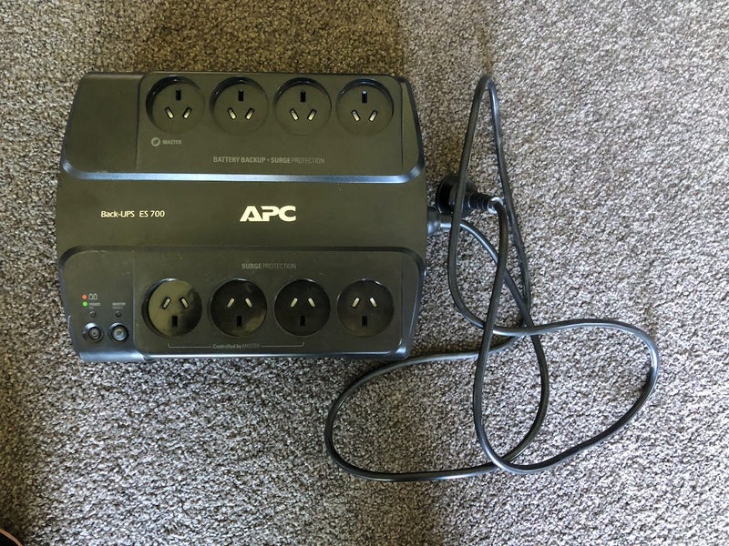 Small Digitus server cabinet with UPS Carousel 8