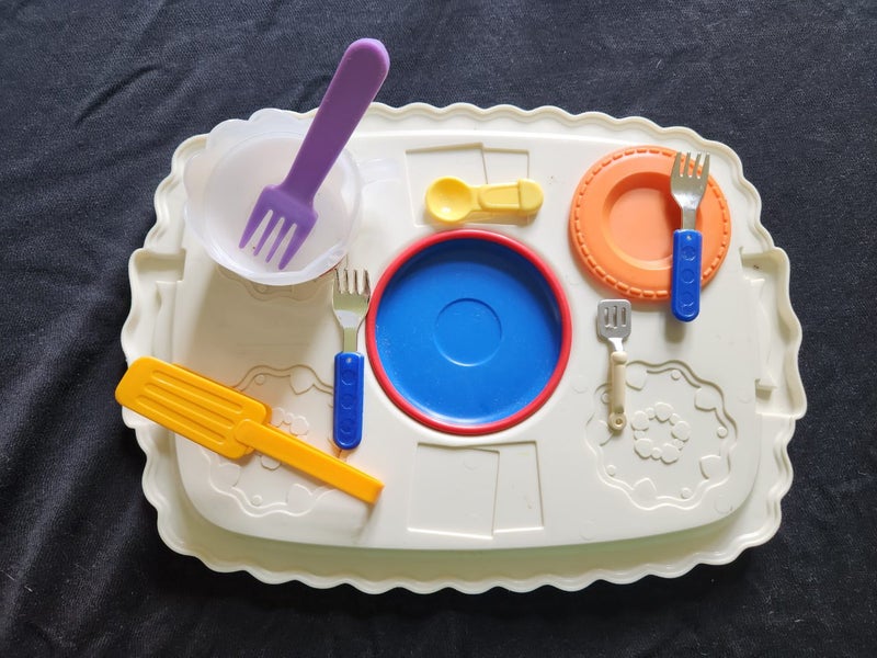PRETEND PLAY TOYS x 19 Carousel 2