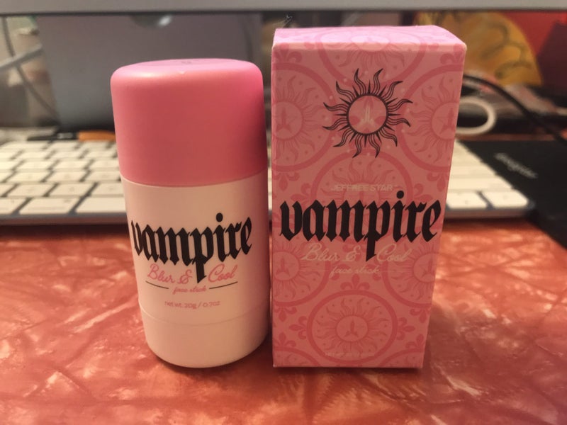 JEFFREE STAR VAMPIRE BLUR AND COOLING STICK Carousel 2