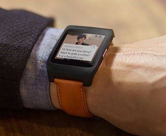 SONY Smart Watch 3 With Leather Black Strap Carousel 2