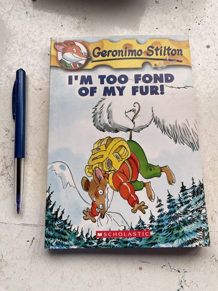 GERONIMO STILTON I’M TOO FOND OF MY FUR Carousel 1