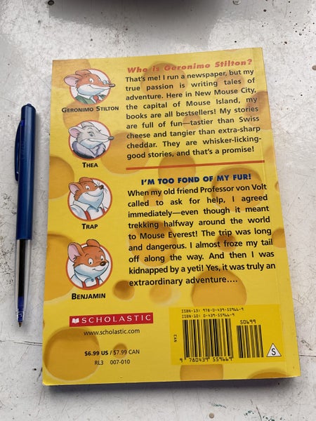 GERONIMO STILTON I’M TOO FOND OF MY FUR Carousel 2