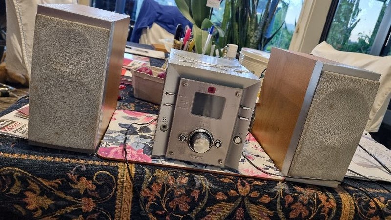 Stereo Mini System Carousel 1