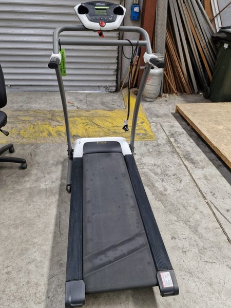 Proteus JBM400 treadmill Carousel 1