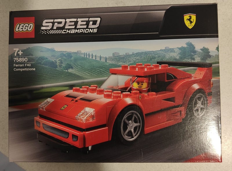 **Brand New** LEGO Speed 75890: Ferrari F40 Competizione Carousel 1